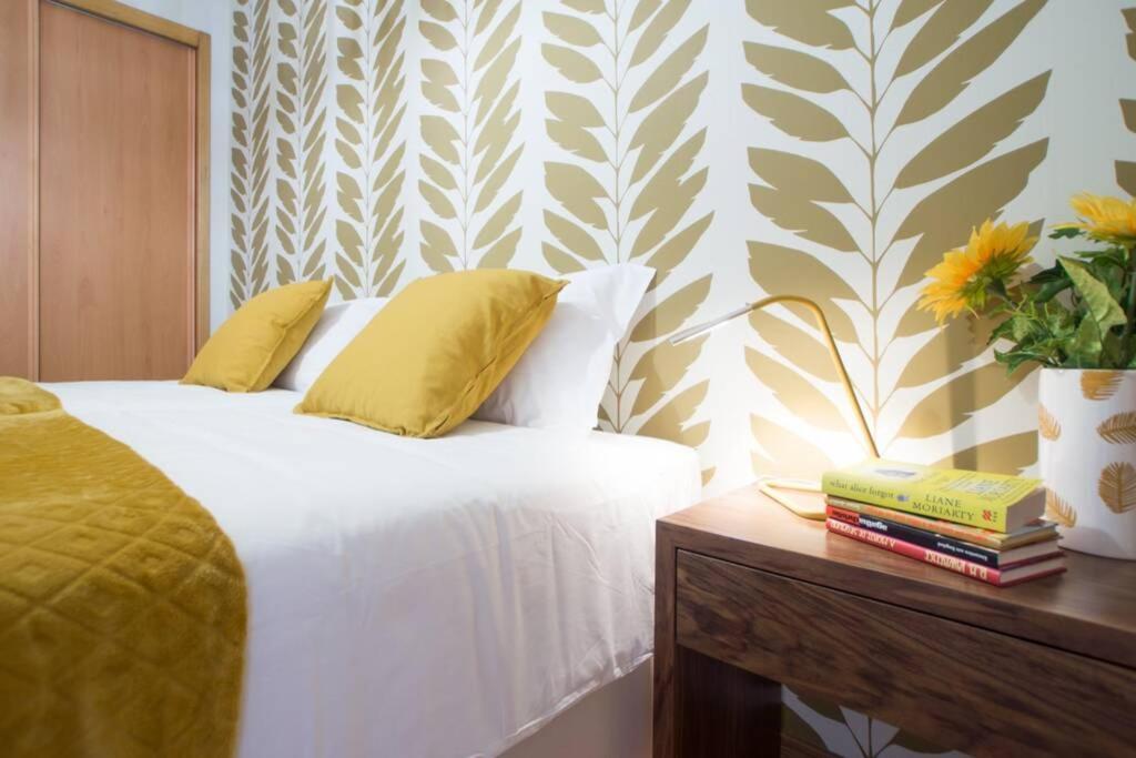 Modern Apartment In Coimbra City Center Ngoại thất bức ảnh