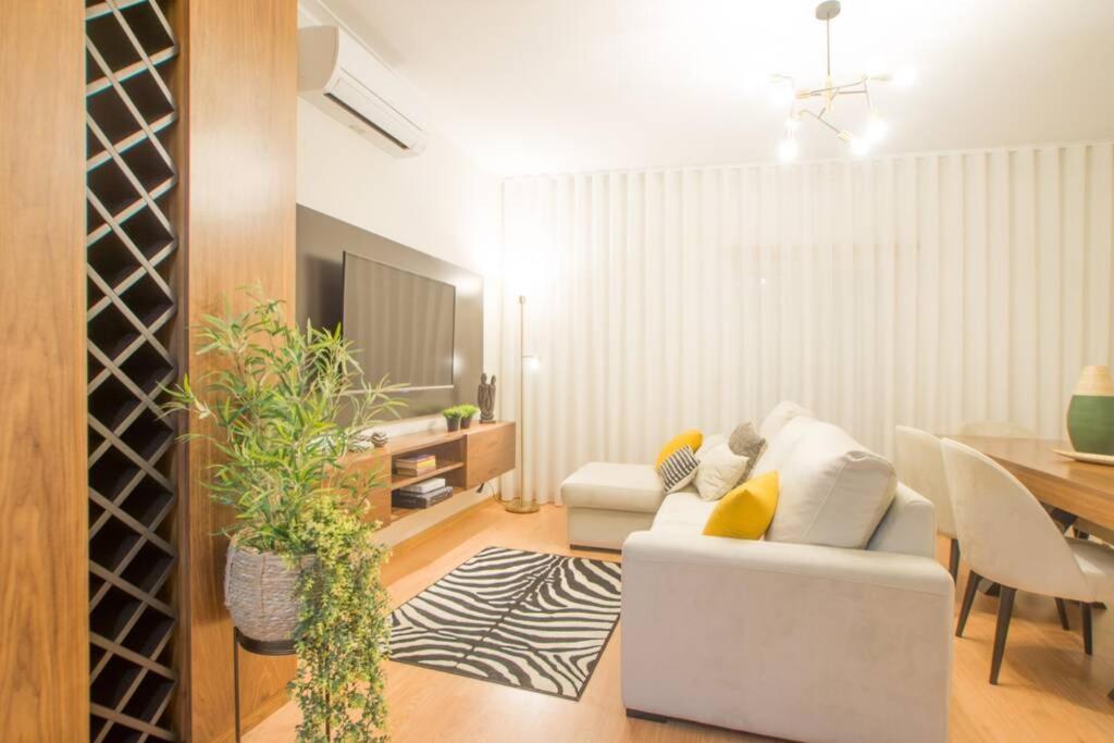 Modern Apartment In Coimbra City Center Ngoại thất bức ảnh